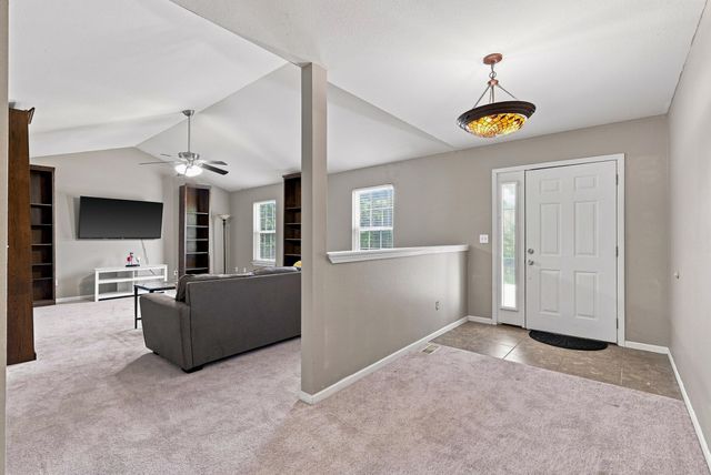 2665 E ALFALFA DR, Columbia, MO 65202