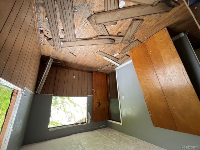 11821 Greiner Street, Detroit, MI 48205