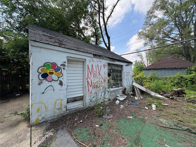 11821 Greiner Street, Detroit, MI 48205