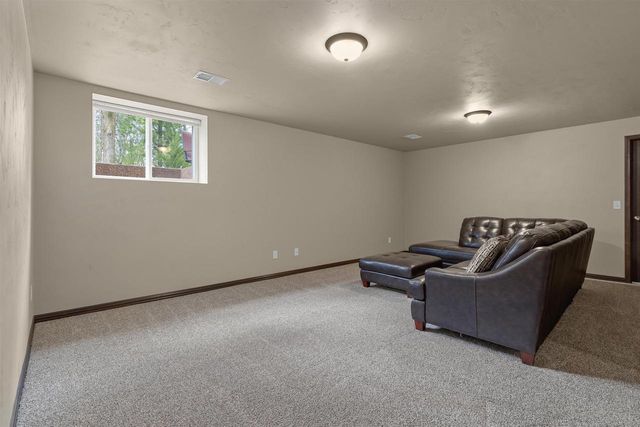 2078 S SUGAR COURT, Appleton, WI 54913