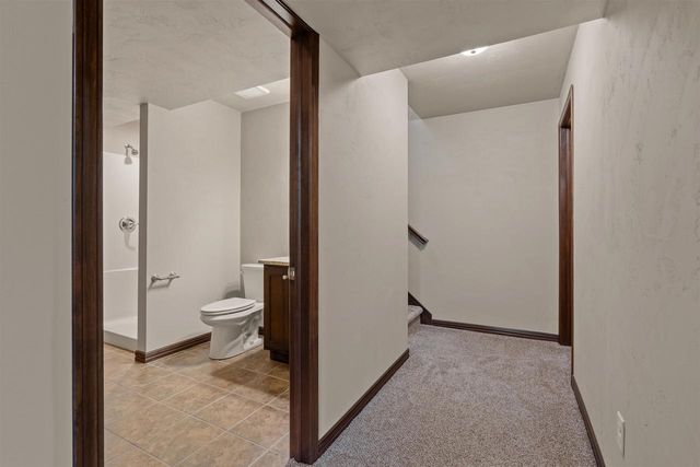 2078 S SUGAR COURT, Appleton, WI 54913