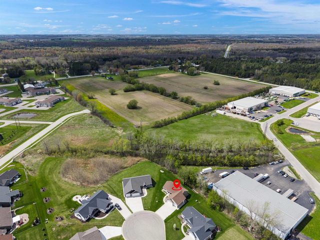 2078 S SUGAR COURT, Appleton, WI 54913