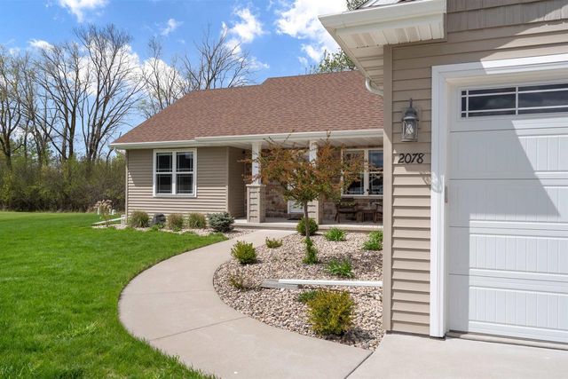 2078 S SUGAR COURT, Appleton, WI 54913