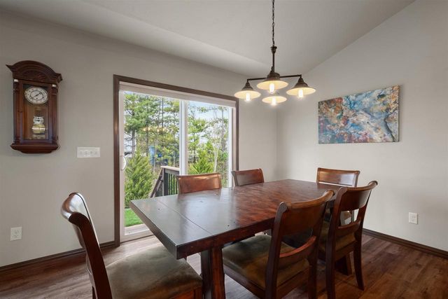 2078 S SUGAR COURT, Appleton, WI 54913