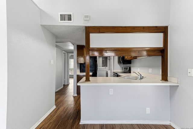 14745 Babcock Rd Apt 506, San Antonio, TX 78249