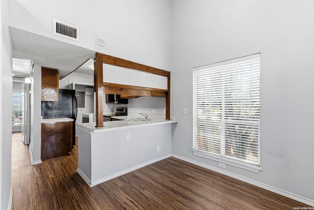 14745 Babcock Rd Apt 506, San Antonio, TX 78249