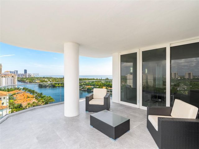 19707 Turnberry Way 18K, Aventura, FL 33180