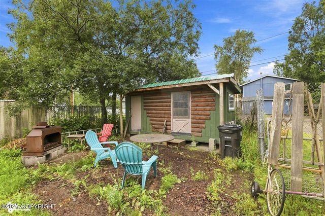 1335 Ingra Street, Anchorage, AK 99501