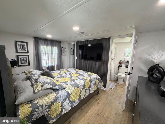 46 ROSE AVE, Middletown, PA 17057
