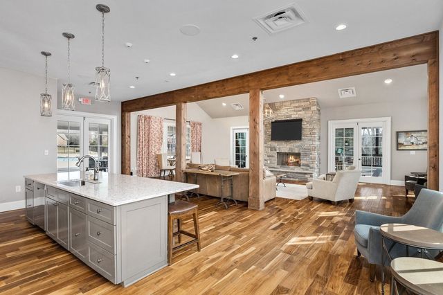 360 Turfway Park, Gallatin, TN 37066