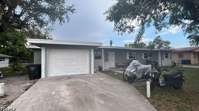 2643-2651 Lafayette ST 2651, Fort Myers, FL 33916