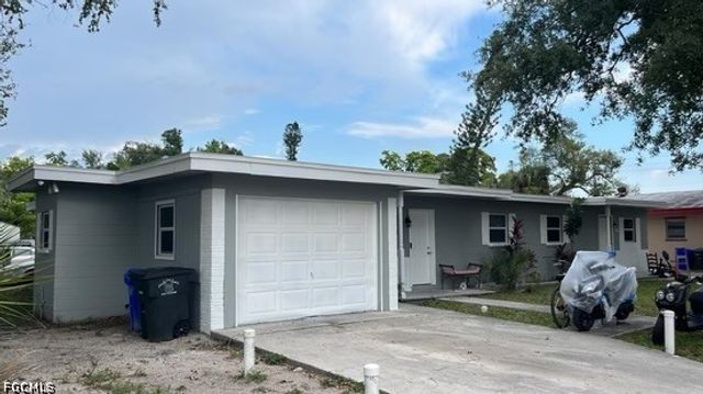 2643-2651 Lafayette ST 2651, Fort Myers, FL 33916