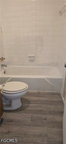 2643-2651 Lafayette ST 2651, Fort Myers, FL 33916
