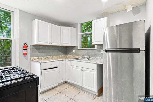 120 Rose Terrace, Newark, NJ 07108