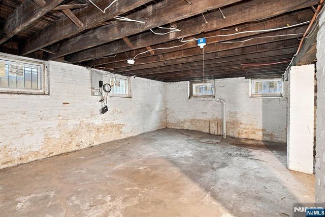 120 Rose Terrace, Newark, NJ 07108