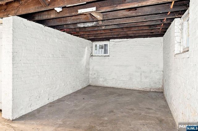 120 Rose Terrace, Newark, NJ 07108