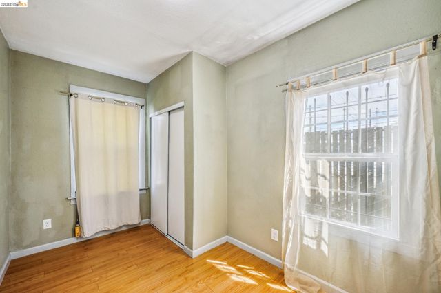 1820 International Blvd, Oakland, CA 94606