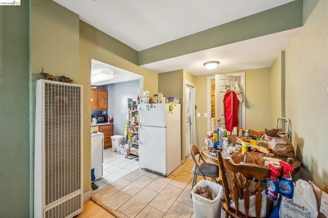 1820 International Blvd, Oakland, CA 94606