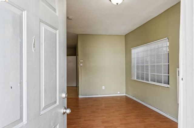 1820 International Blvd, Oakland, CA 94606