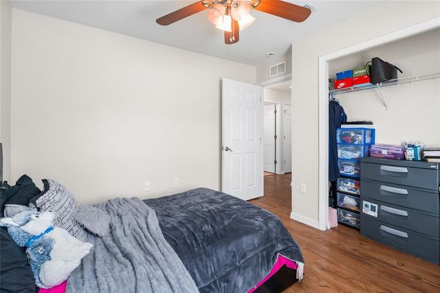 2140 SE 27TH DRIVE, Gainesville, FL 32641