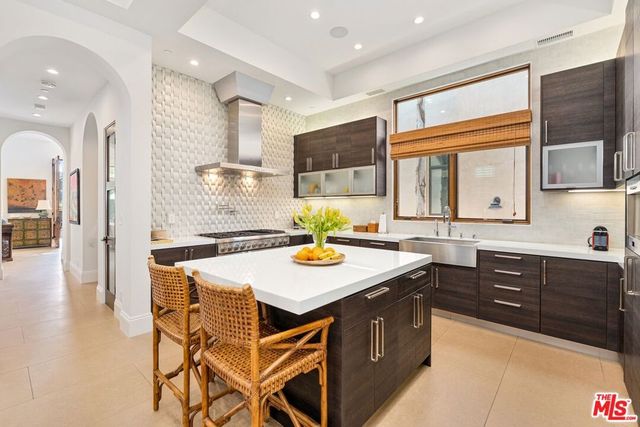 12319 Gorham Avenue, Los Angeles, CA 90049