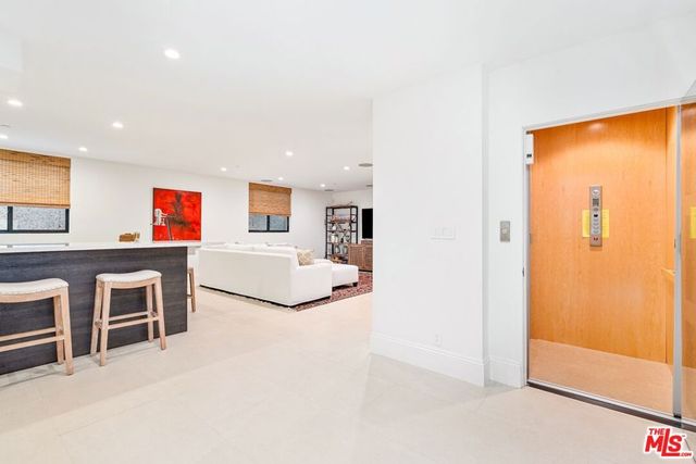 12319 Gorham Avenue, Los Angeles, CA 90049