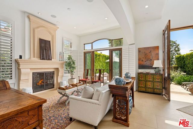12319 Gorham Avenue, Los Angeles, CA 90049
