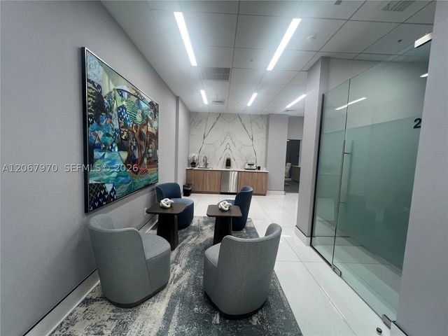 888 Brickell Key Dr 806, Miami, FL 33131
