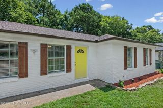 8144 Cedarbrook Drive, Southaven, MS 38671
