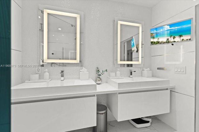 12930 Oleander Rd, North Miami, FL 33181