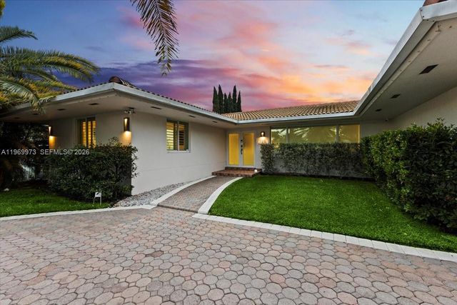 12930 Oleander Rd, North Miami, FL 33181