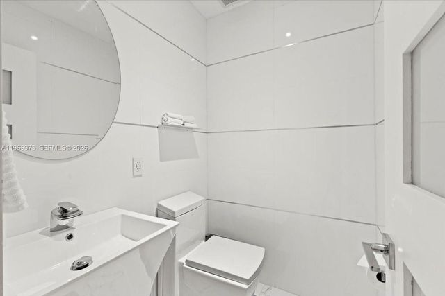 12930 Oleander Rd, North Miami, FL 33181