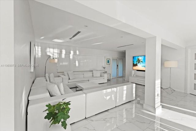 12930 Oleander Rd, North Miami, FL 33181