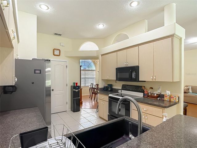 8338 HANDCART ROAD, Wesley Chapel, FL 33545