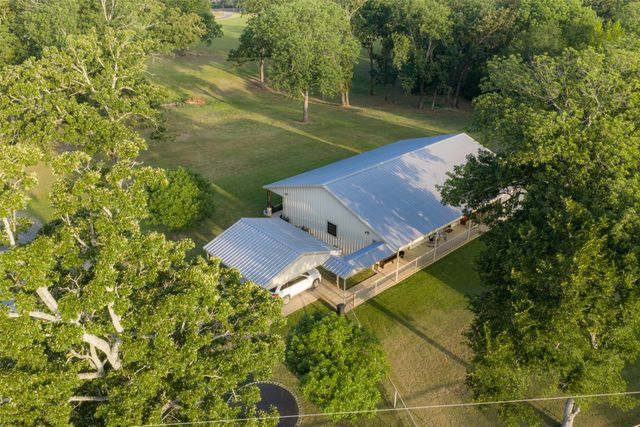 10457 State Highway 110, Van, TX 75790