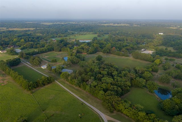 10457 State Highway 110, Van, TX 75790