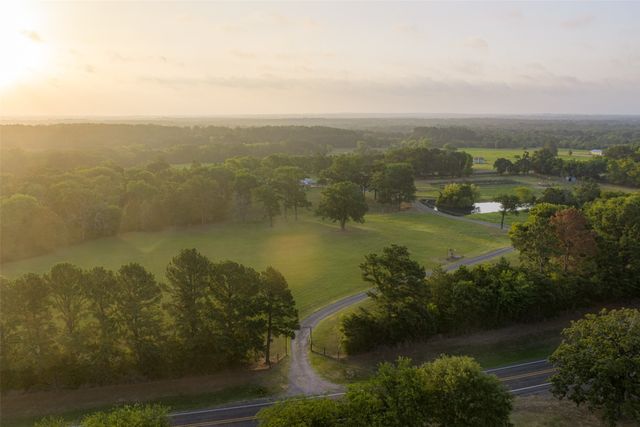 10457 State Highway 110, Van, TX 75790