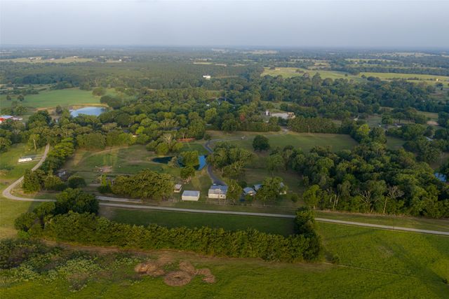 10457 State Highway 110, Van, TX 75790