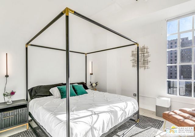 939 S Broadway 309, Los Angeles, CA 90015