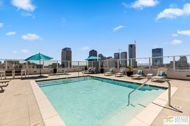 939 S Broadway 309, Los Angeles, CA 90015