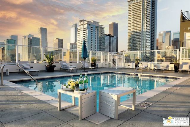 939 S Broadway 309, Los Angeles, CA 90015