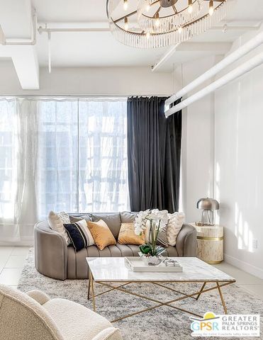 939 S Broadway 309, Los Angeles, CA 90015