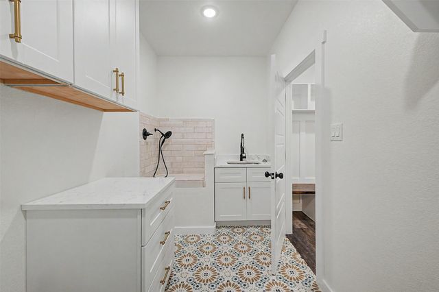 7804 Kenleigh Lane, Rio Vista, TX 76093