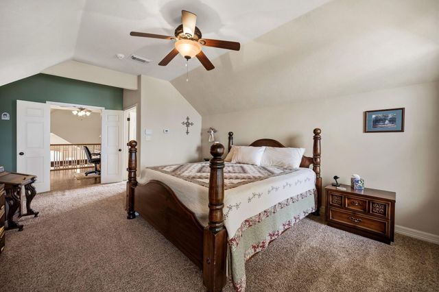 507 W Lake Shore Drive, Livingston, TX 77351