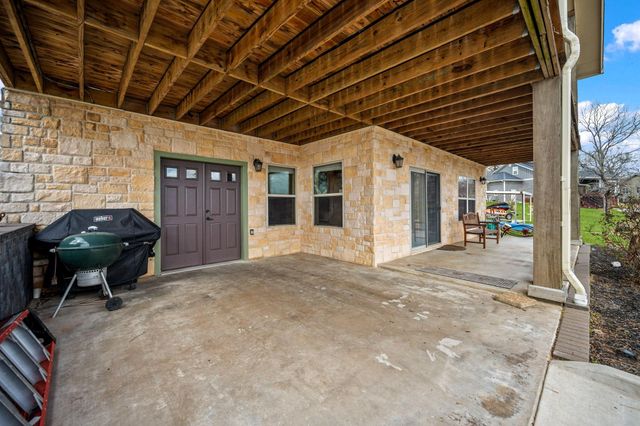 507 W Lake Shore Drive, Livingston, TX 77351