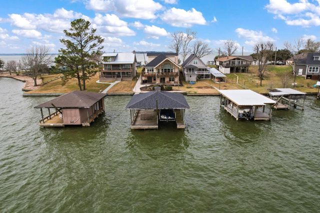 507 W Lake Shore Drive, Livingston, TX 77351