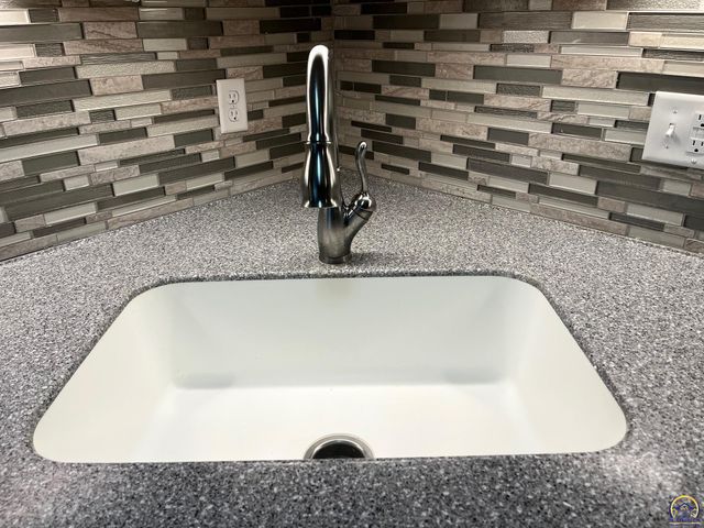 3104 SE Michigan AVE, Topeka, KS 66605