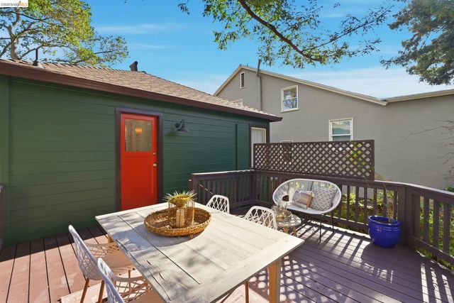 4061 Whittle Ave, Oakland, CA 94602