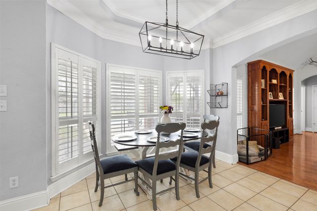 2000 Pin Oak Drive, Kaufman, TX 75142