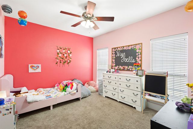 2000 Pin Oak Drive, Kaufman, TX 75142